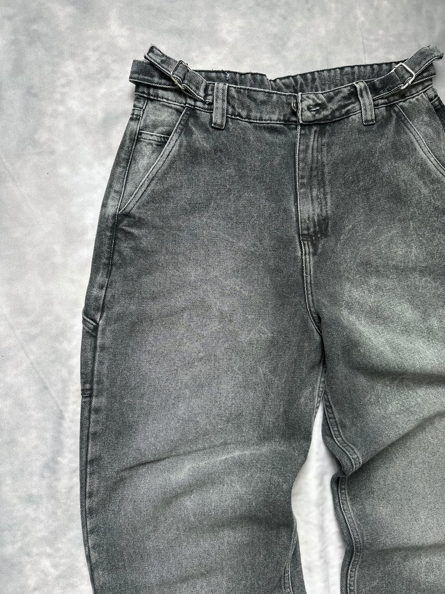 BAGGY JEANS “GRIS LAVADO”