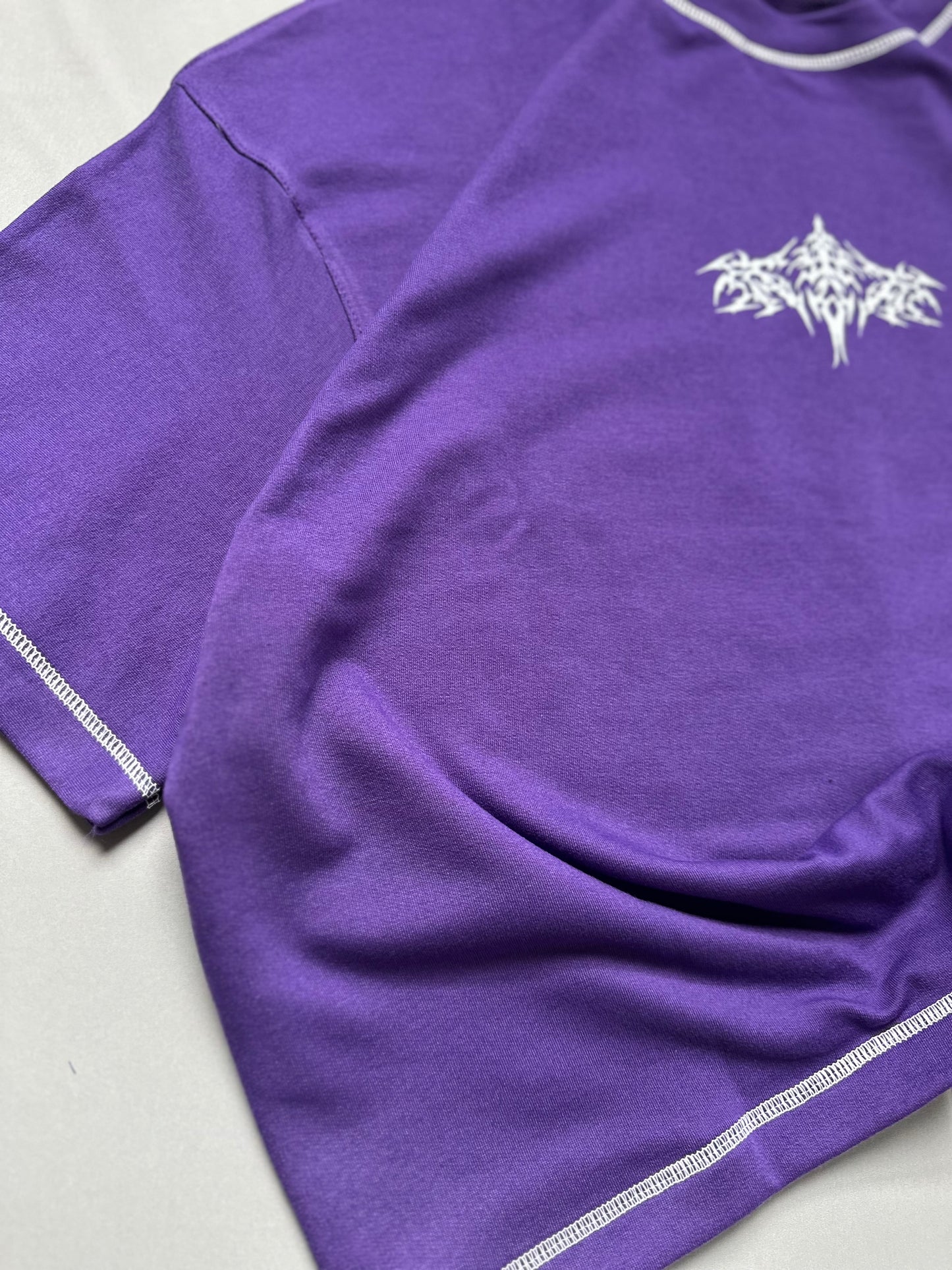 CAMISA BOXIFIT GÓTICA MORADA