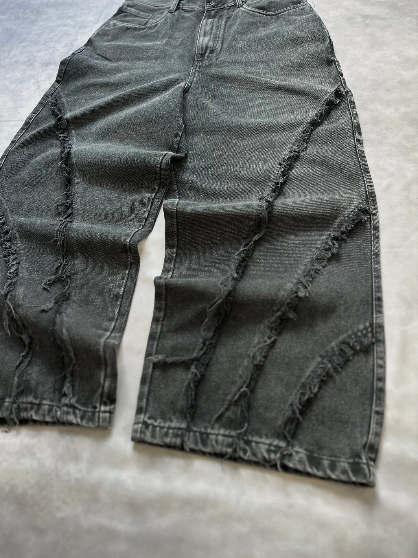 BAGGY JEAN “RIOT” GRIS LAVADO
