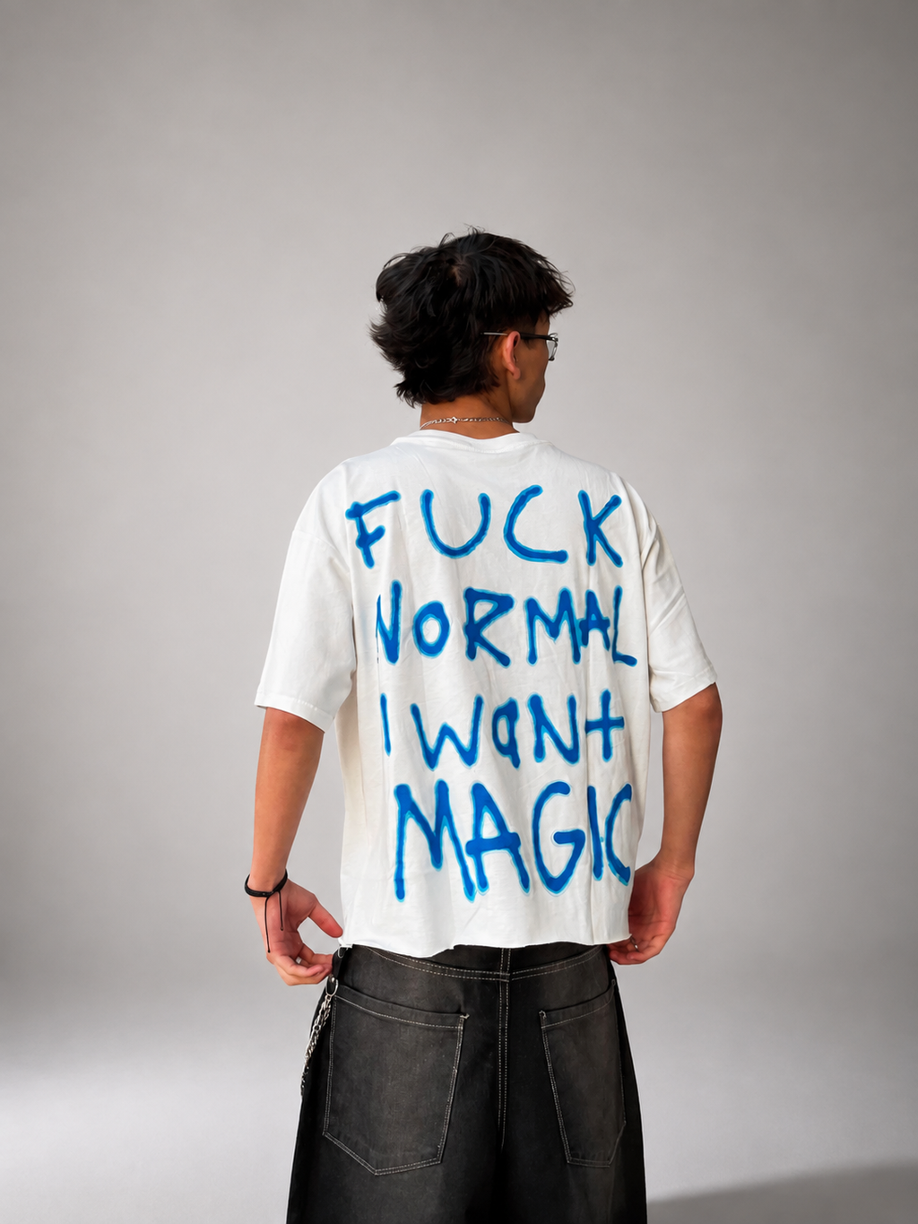 CAMISETA OVERSIZE BLANCA FUCK